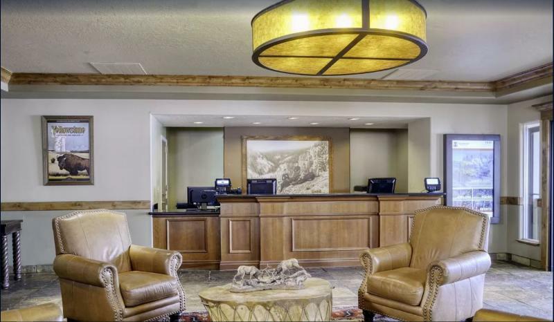 Yellowstone Park Hotel Вест-Йеллоустоун Екстер'єр фото