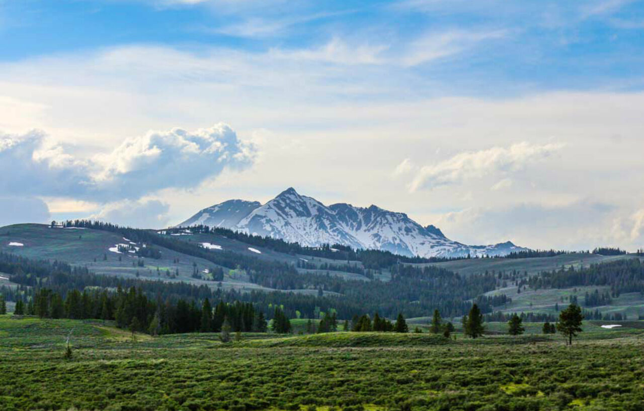 Yellowstone Park Hotel Вест-Йеллоустоун Екстер'єр фото