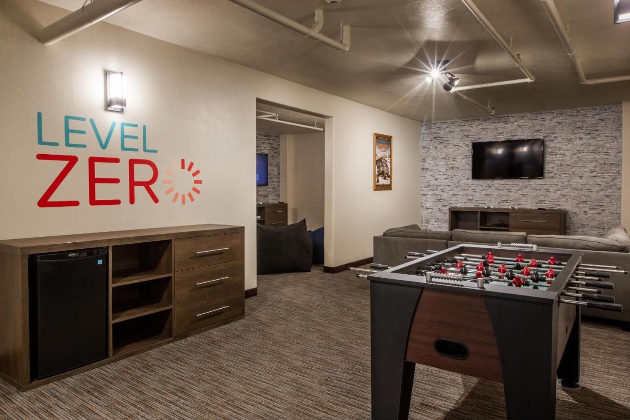 Yellowstone Park Hotel Вест-Йеллоустоун Екстер'єр фото